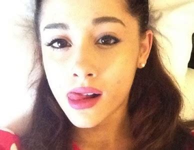 ariana grande leaked porn|Ariana Grande Masturbating Leak Porn Videos 